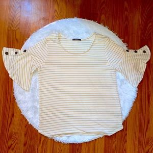 Gyft Stripped Blouse